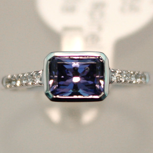 White Gold Blue-Purple Spinel Ring with Diamonds