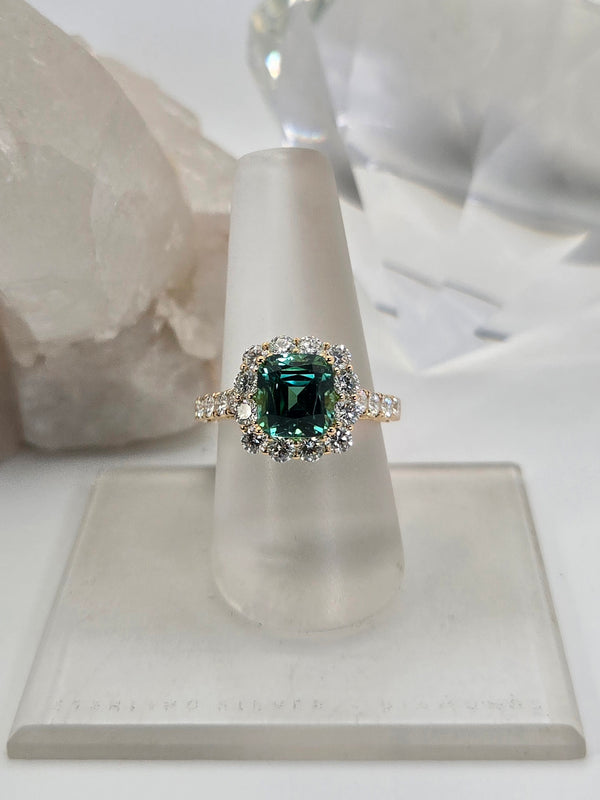 Gorgeous Green Tanzanite and Diamond Ring