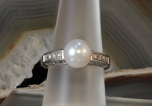 Sale! Pearl and Diamond Ring
