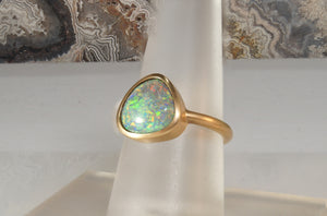 Handmade 14K Yellow Gold 2.50 Carat Black Opal Ring