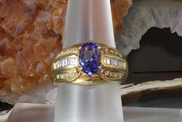 Tanzanite and Diamond Ring