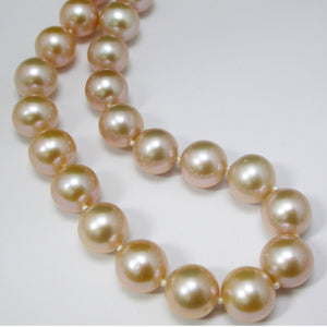 Sale! Peach Freshwater Pearl Necklace