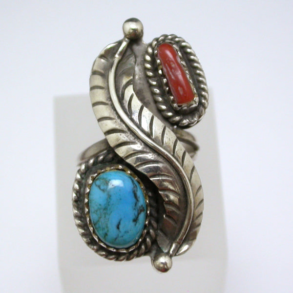 Vintage Sterling Silver Coral and Turquoise Ring