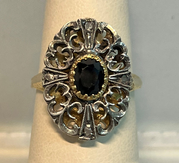 18 Karat Vintage 2 Tone Saphire Ring