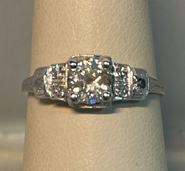 Platinum Vintage Engagement Ring
