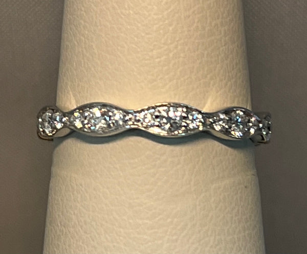 21 Round Diamond Band in Marquis Segments