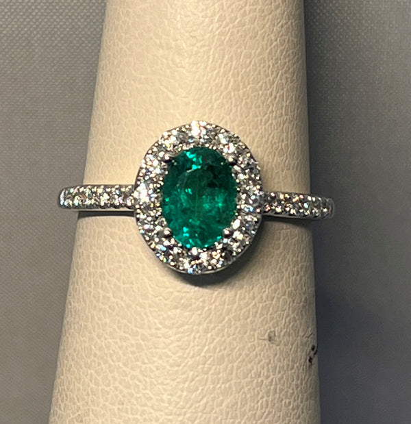 Lovely Emerald and Diamond ring
