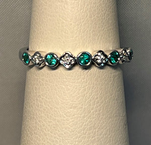 Alternating Bezel Set Diamond and Emerald Ring