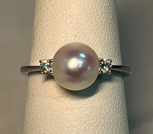 Sale! Lovely Pearl Ring