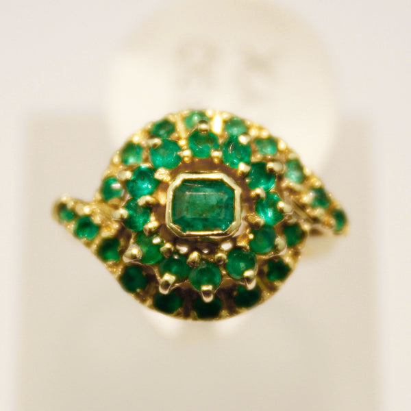 Vintage 18K Gold Emerald Ring