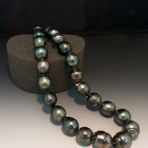 14K White Gold 12mm-15mm Tahitian Pearl Necklace
