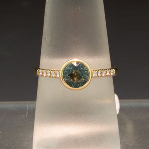 Handmade 14K Yellow Gold Green Sapphire and Diamond Ring